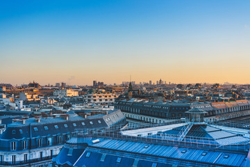 荣放和国产车比