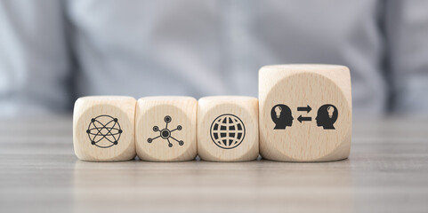 打乒乓球发球时手腕会晃